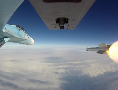 Μήνυμα «κεραυνός» από Ρωσία προς ΗΠΑ: «Από 19/6 ότι θα πετά δυτικά του Ευφράτη θα καταρρίπτεται»! (βίντεο)